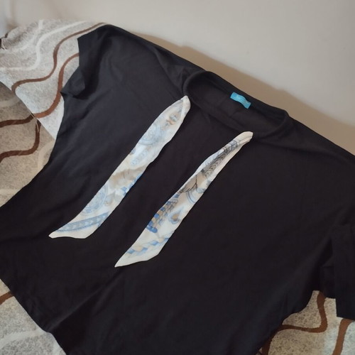 Women's clothing set size L, summer bundle with 2 T-shirts