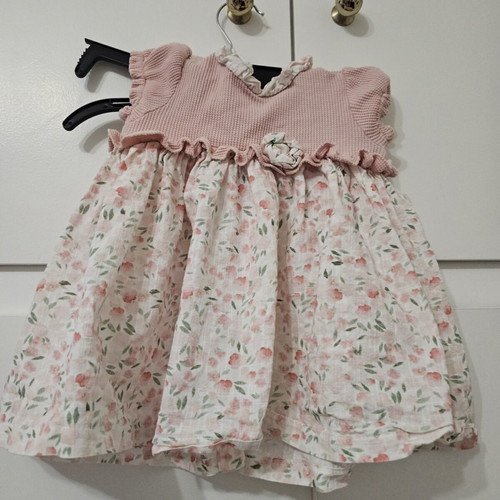 Baby clothing set, pack of 3 dresses and 1 skirt