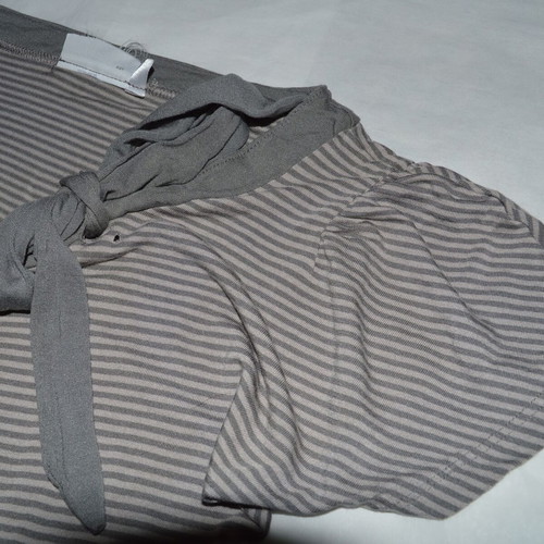 Y2K Grey Striped Bow Neck Cap Sleeve Top used, size S