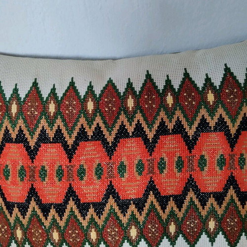 Hand-embroidered vintage pillowcase new, 45x39 cm