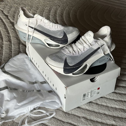 Nike Alphafly 3 ZoomX running shoes size 42 new, black and white