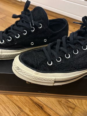 Converse All Star black pony tail 39.5 like new