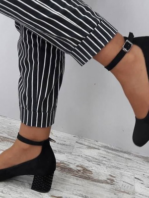 Pumps new with square heel and ankle strap black size 37