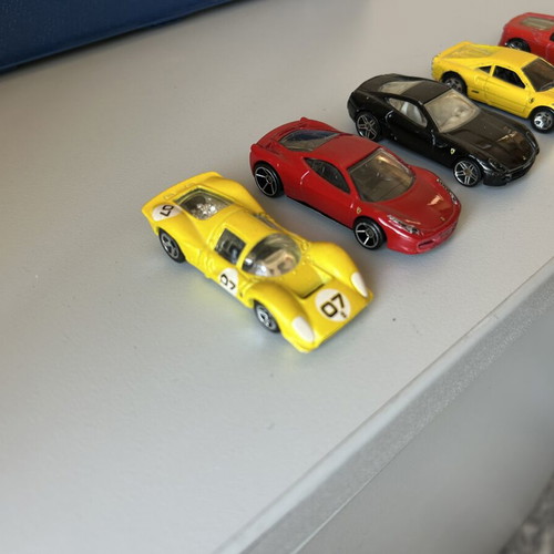 Hot Wheels Ferrari toy cars set