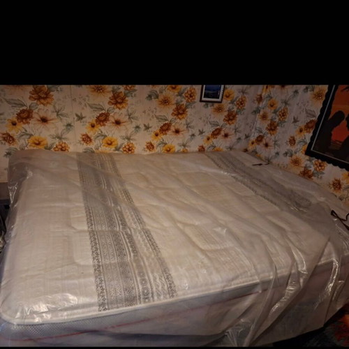 Candia Phaistos mattress 160x200 like new