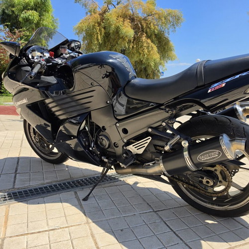 Kawasaki ZZR 1400 Gen 1 motorcycle 2007 no ABS
