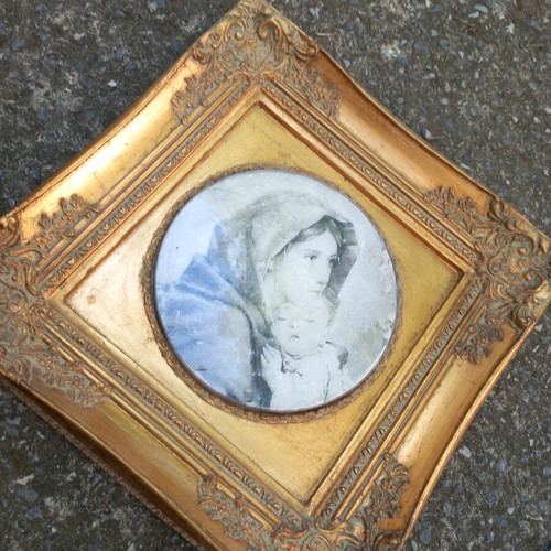 Picture frame used 31.5×31 cm