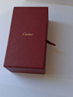 Box Watches Cartier used, good condition like new