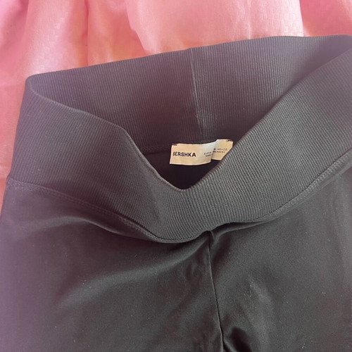 Pants new, size M, black