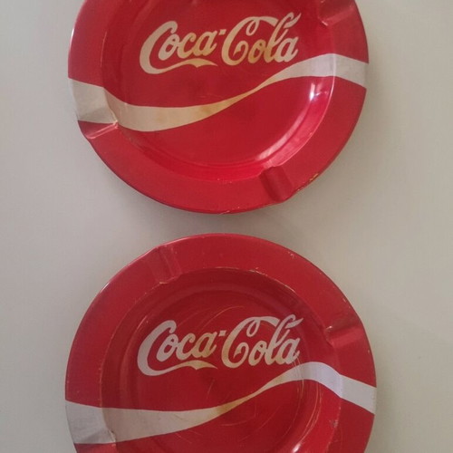 Τασσάκια Coca Cola μεταχειρισμένα, πακέτο 2 τεμαχίων