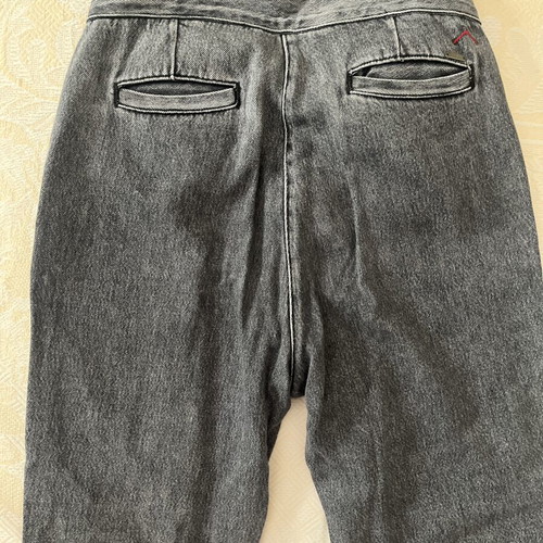 Toi&Moi women's Mommy Fit jeans size XS used, charcoal with red stitch