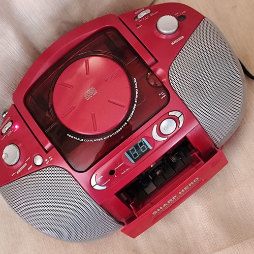 Sharp Hero KE-11900 portable boombox red, like new