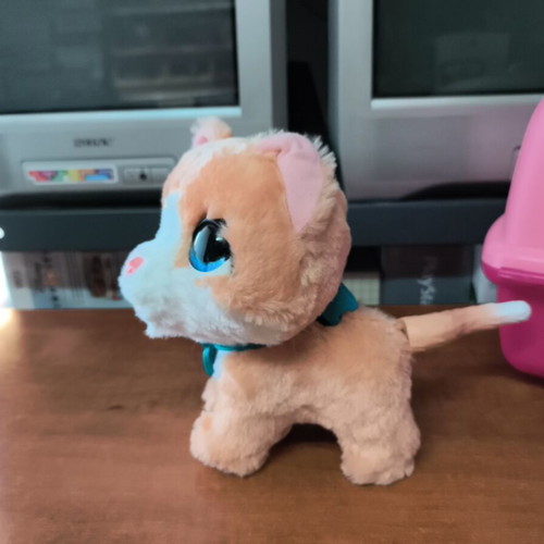 Fur Real Walkalots Peach Kitty Cat used with carrier
