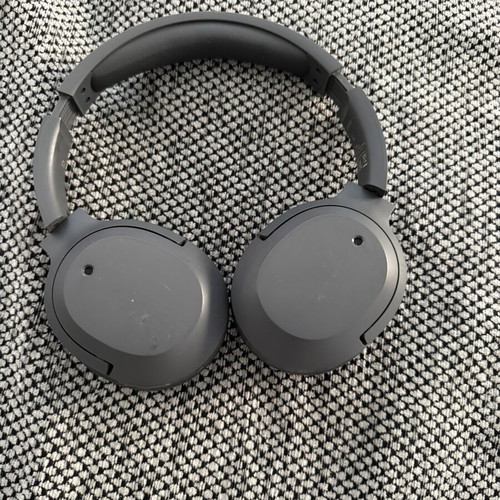 Edifier W820NB wireless headphones like new with Bluetooth and Type C