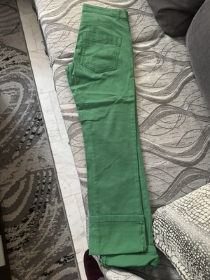 Benetton boys' pants like new, size 158 cm, green