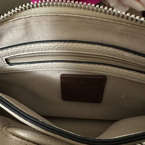 Kem crossbody bag like new, beige with convenient pockets