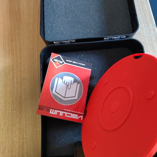 RUBI SC-200 Vacuum Suction Cup New with Manual Pump and Case