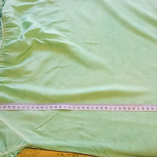 Green blouse one size, like new, elastic neckline