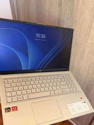 Asus Vivobook 15 laptop with AMD Ryzen, 8GB RAM, 256GB SSD