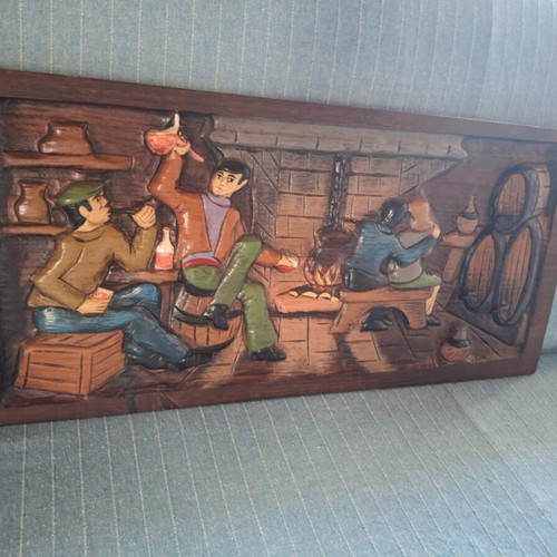 Wooden paintings with carved design like new, set of 2
