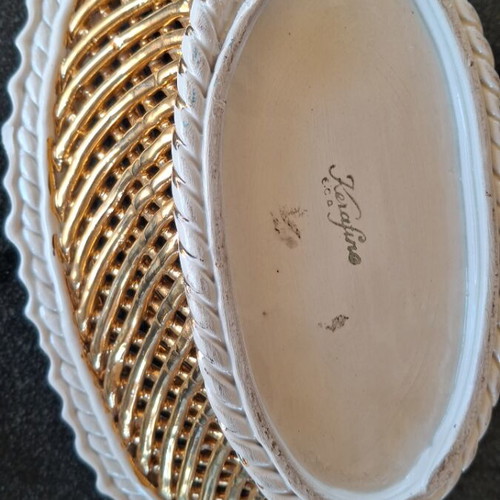 Ceramic decorative Kerafina plate like new, 24 cm