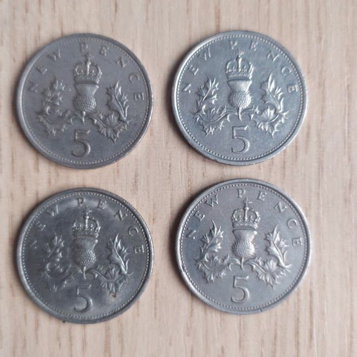 5 New Pence coins used, England 1970-80, Queen Elizabeth II, set of 4