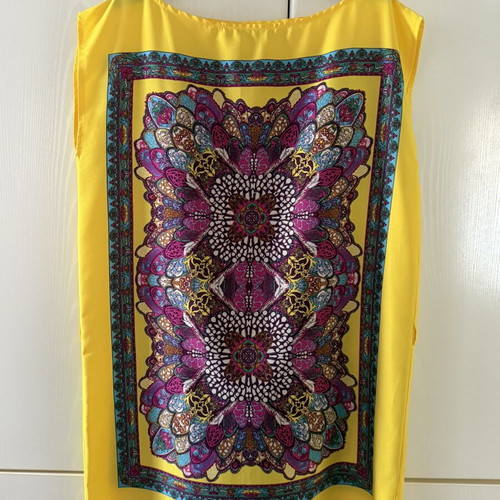 Dress large, summer yellow with bold patterns, like new