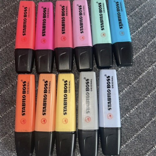 Stabilo Boss highlighters like new