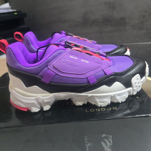Puma Trailfox Overland Women Sneakers new, size 42, purple