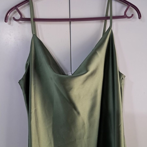 Sweet Miss satin dress like new, green, size S/M