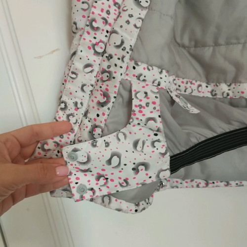 Mc Kinley kids jacket like new, white and grey, size 128 cm