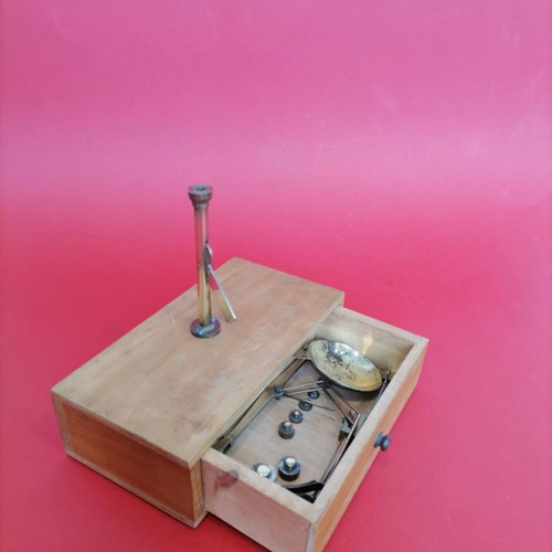 REX VINTAGE PRECISION BALANCE