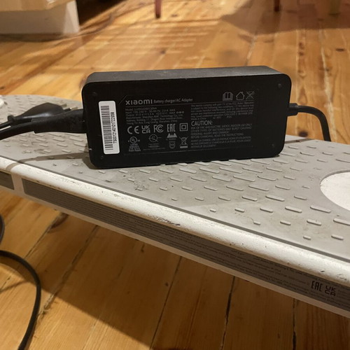 Xiaomi Electric Scooter 3Lite White used with original charger and helmet