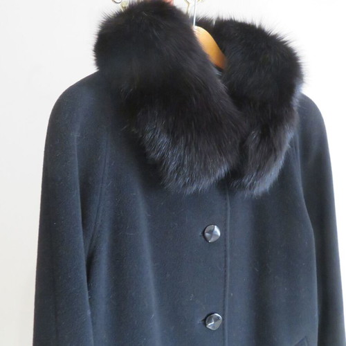 Laura Donini women's coat new, black wool, Italian size XL