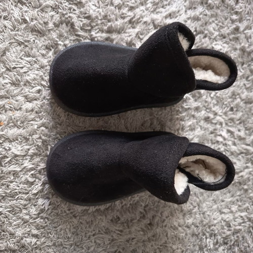 Baby boots size 19 like new, warm and comfortable