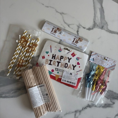 Children's Party Decoration Set in Beige Brown Shades, Like New