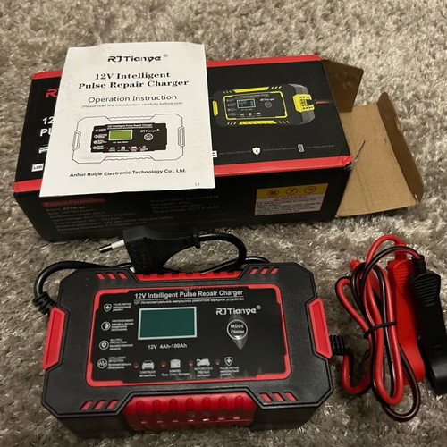 Car and motorcycle battery charger 12V new unused