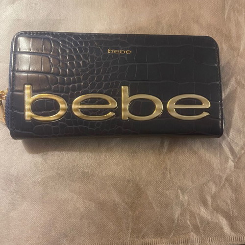 Bebe Wallet new in dark blue color