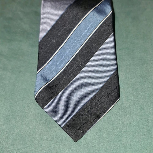 Canda vintage tie like new, polyester