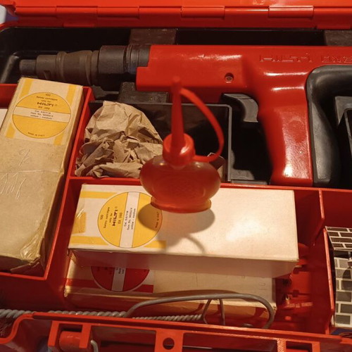 Hilti DX 350 Nail Gun like new