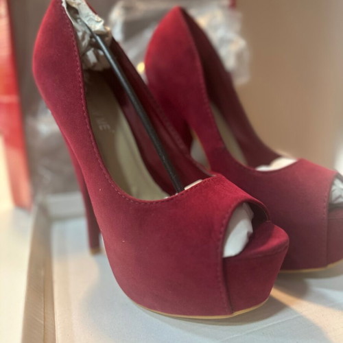 Follow Me Red Peep Toe Pumps Size 39 New