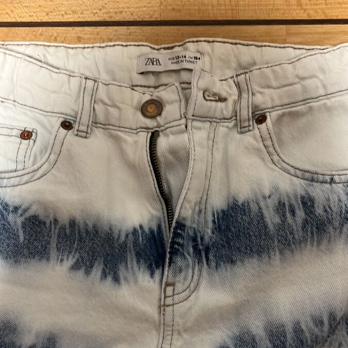 Zara denim shorts for 13-14 years like new