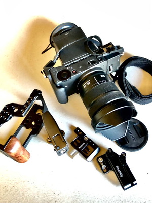 Sigma FP L-mount Cine/Stills Camera UHD 4K 24.6MP Full-frame