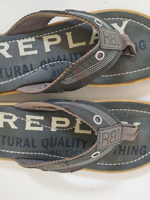 Replay men's flip flops denim look size 43 like new, grey