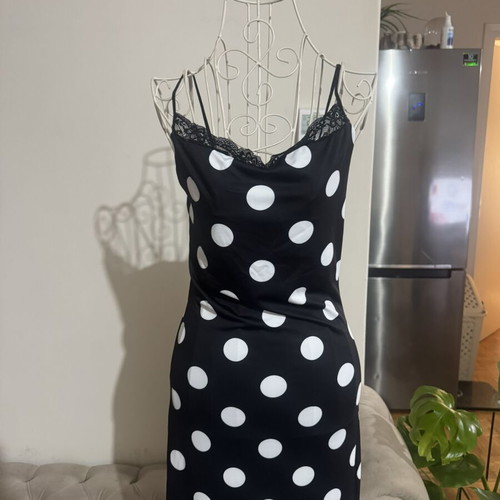 VG Styline Maxi Dress new, black and white, lace details, sizes S/M