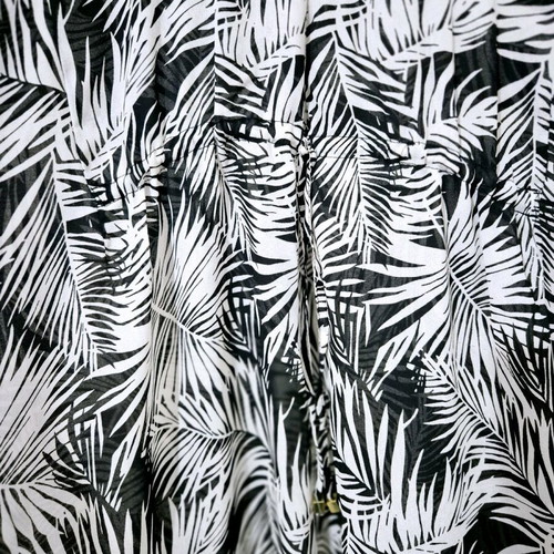 H&M blouse like new, black and white, size M-L