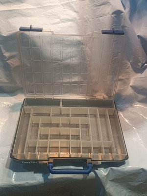 Carry-Lite 55 Raaco professional toolbox like new with 24 boxes