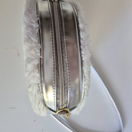 Frozen 2 collectible bag Disney like new, white and silver