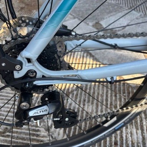Ideal Ezigo 2024 city bike like new, women's, disc brakes, front suspension