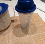 Tupperware measuring jug and measuring shaker